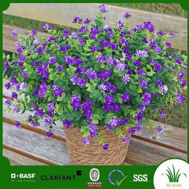 Faux hortensia arrangement